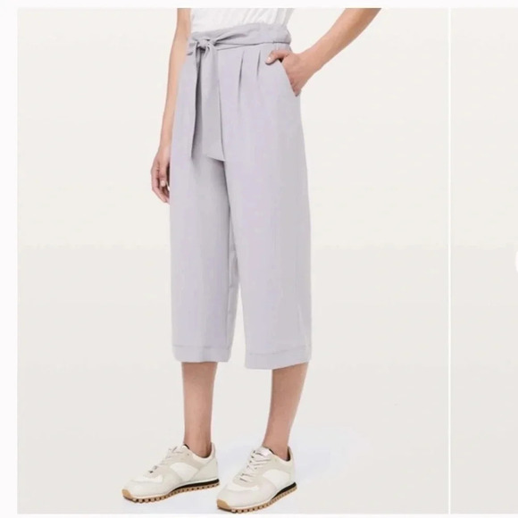 Lululemon Noir Crop Pants Wide Leg Tie Waist Gray Silverscreen Athleisure Size 6 - Picture 1 of 8